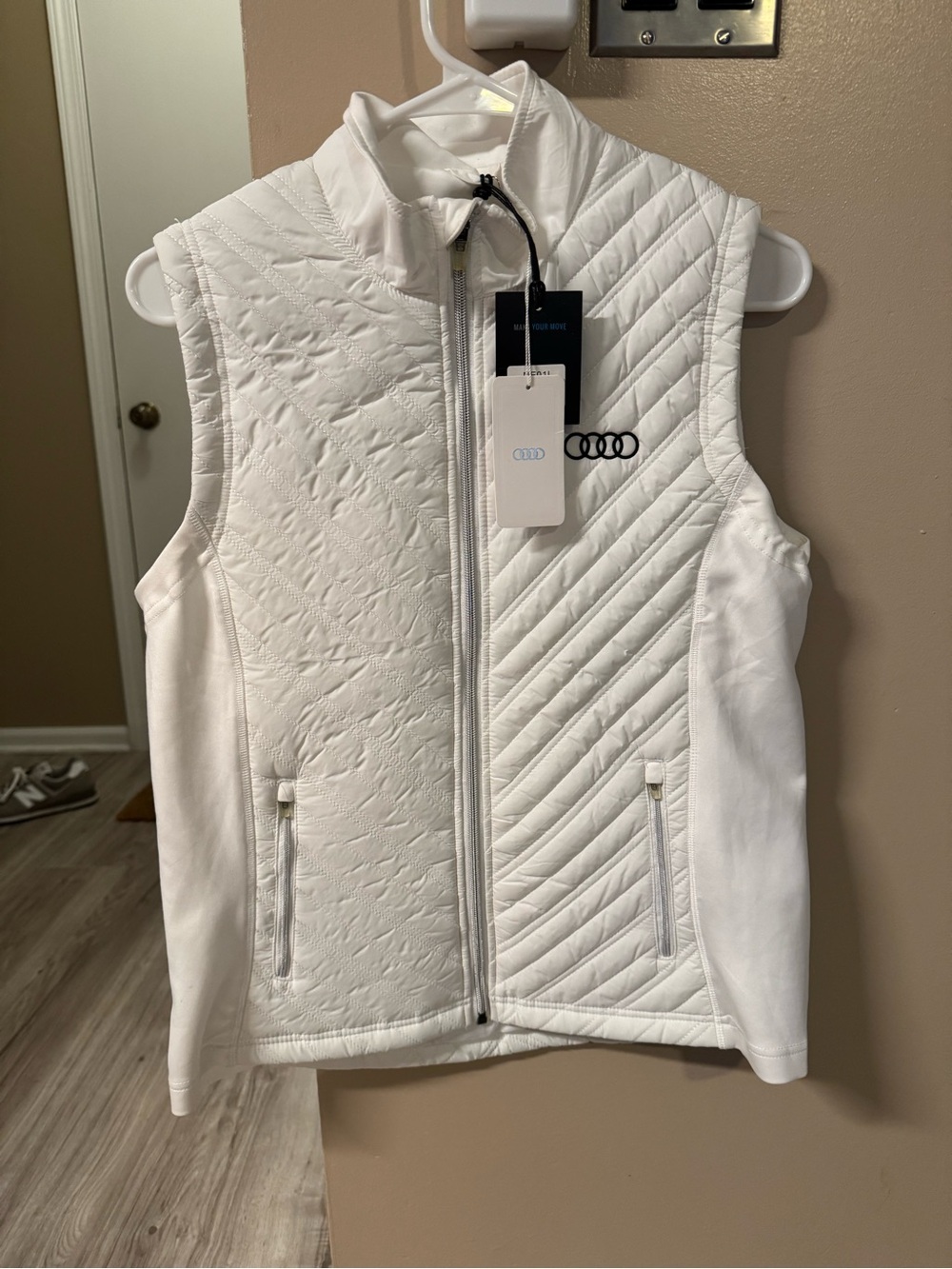 Women's White Quilted Performance Vest